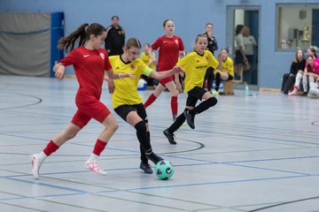 Bild 834 - C-Juniorinnen Loewinnen Cup